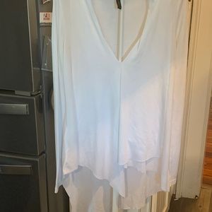 Bcbgmaxazria Trishna tunic. Worn‎ once. 118 retail